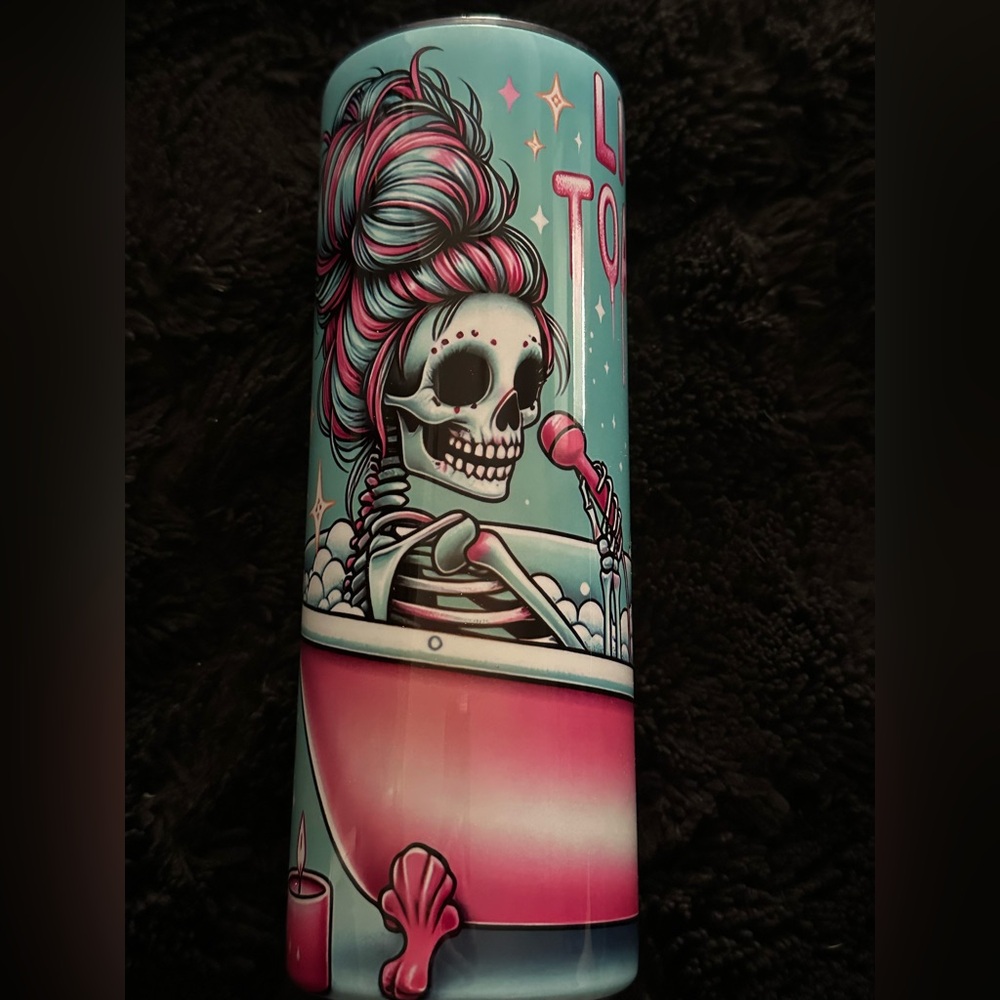 Live laugh toaster bath, Skeleton Bathtub Tumbler